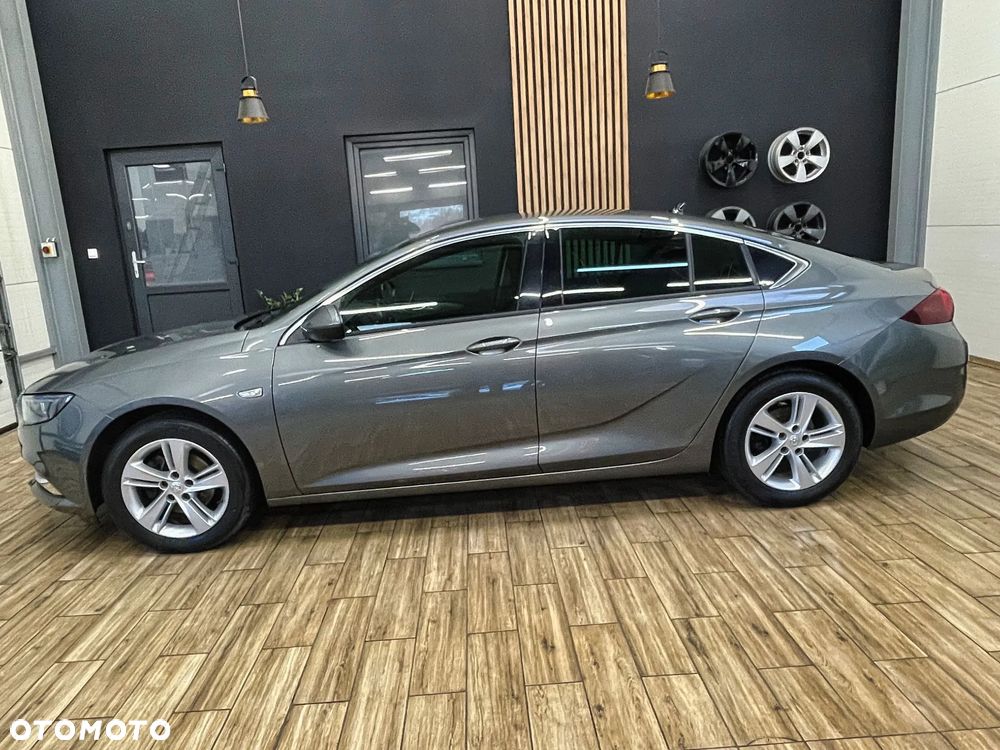 Opel Insignia - 12