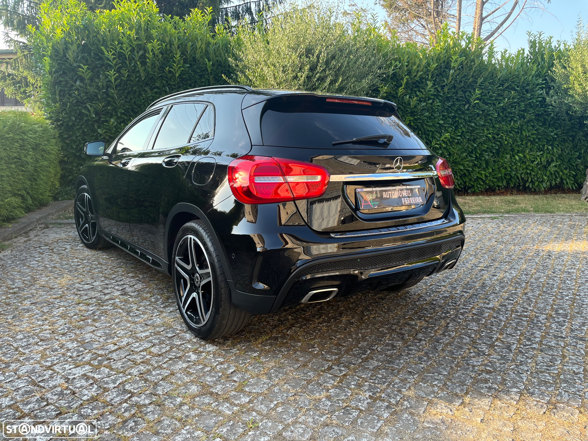 Mercedes-Benz GLA 200 CDi AMG Line - 2
