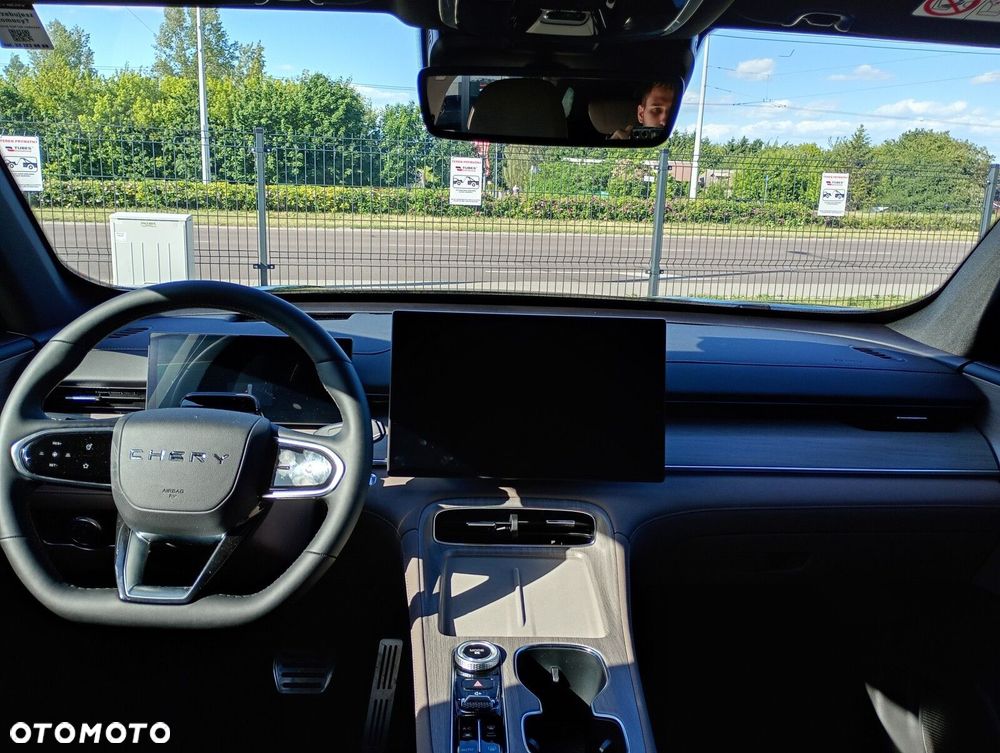 Chery Tiggo 8 - 7
