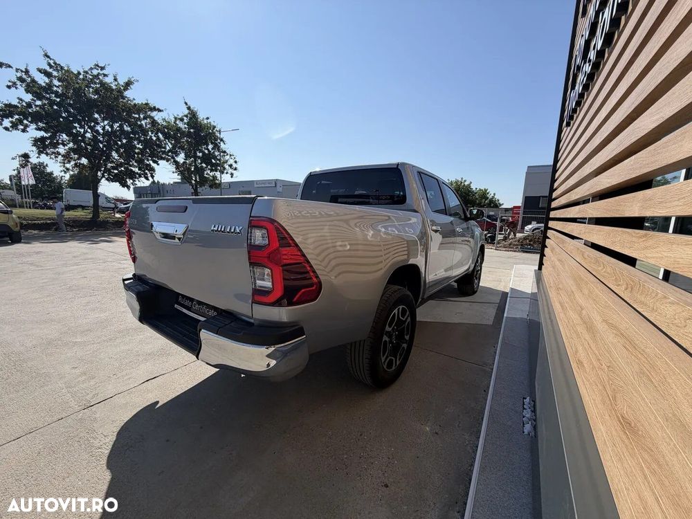 Toyota Hilux 2.4D 150CP 4x4 Double Cab AT Executive - 6