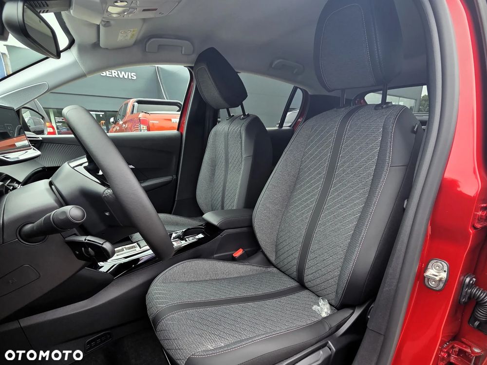 Peugeot 208 1.2 mHEV Allure e-DCS6 - 17