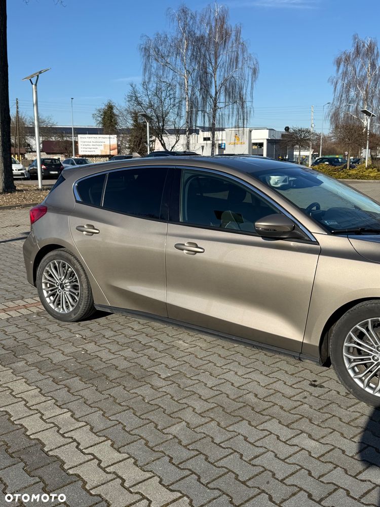 Ford Focus 1.0 EcoBoost Titanium Business - 5