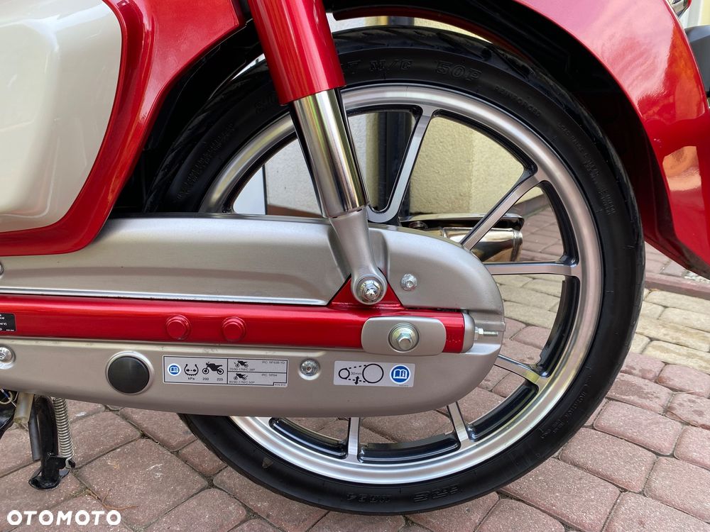 Honda Super Cub - 8