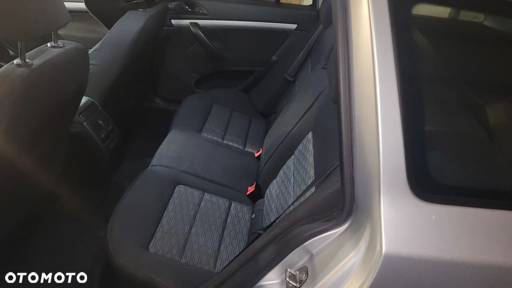 Skoda Octavia 1.6 TDI DPF Classic - 12