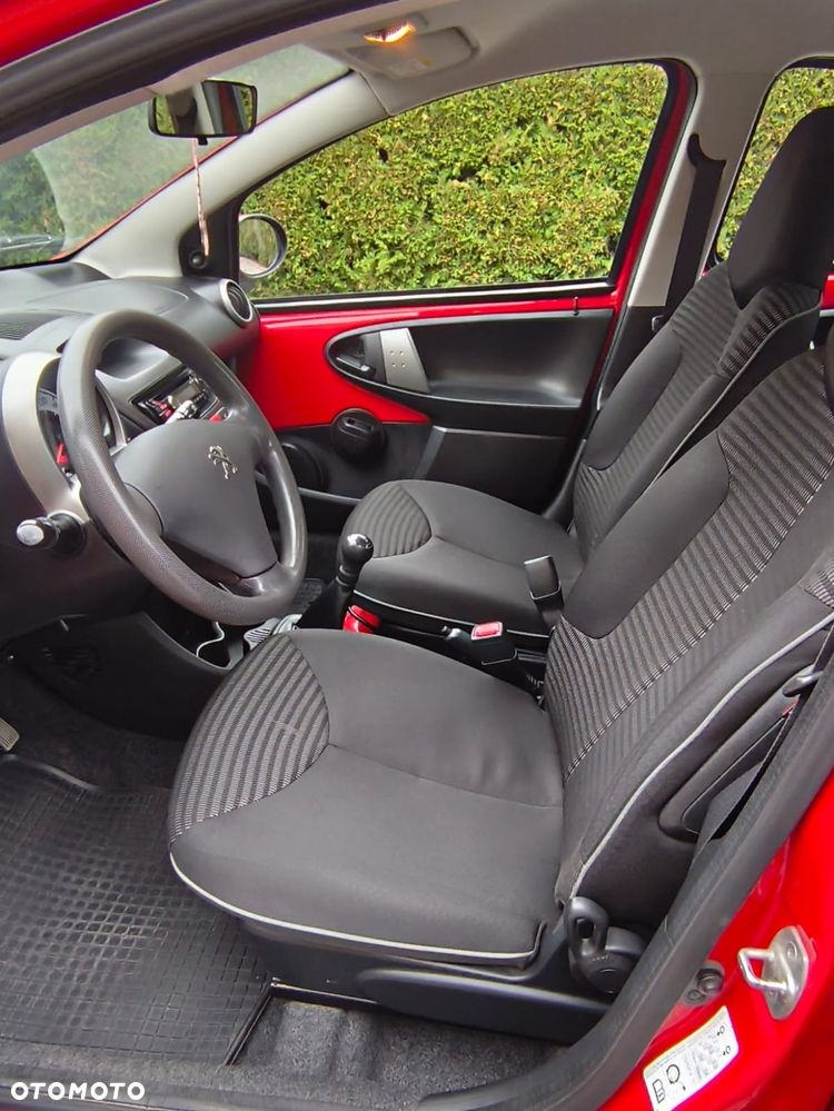 Peugeot 107 - 17