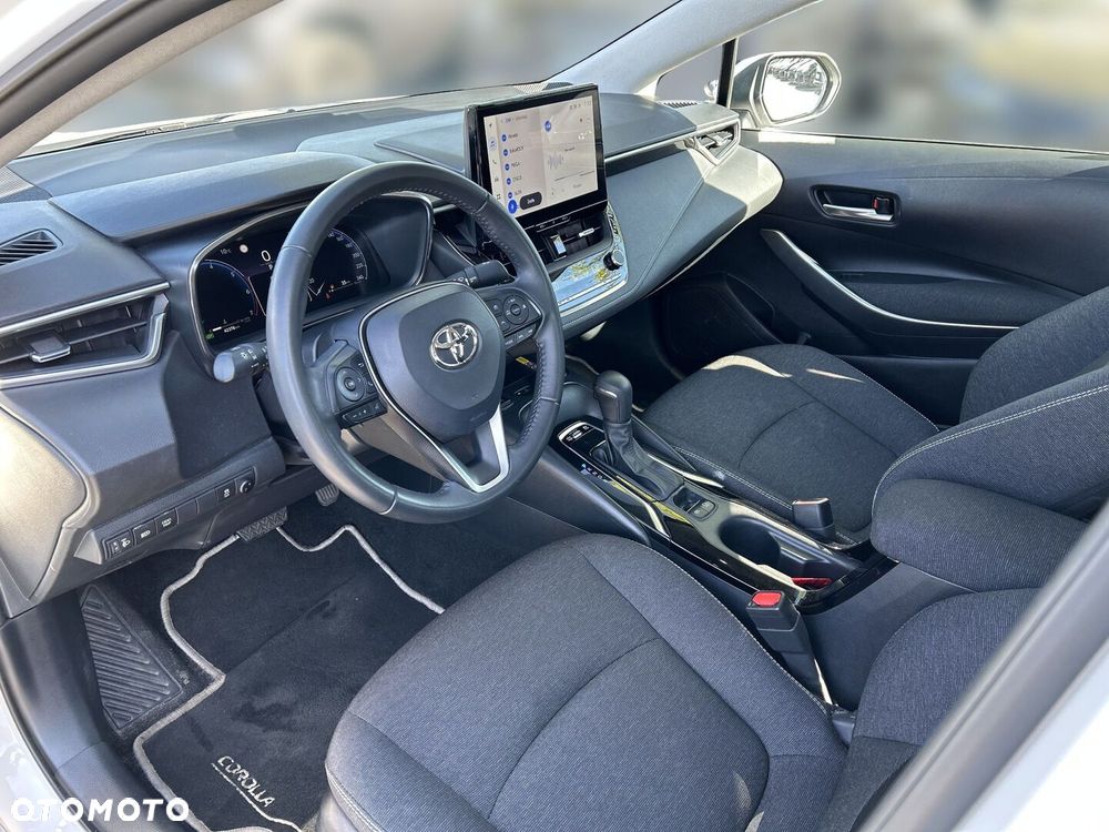 Toyota Corolla 1.8 Hybrid Comfort - 16