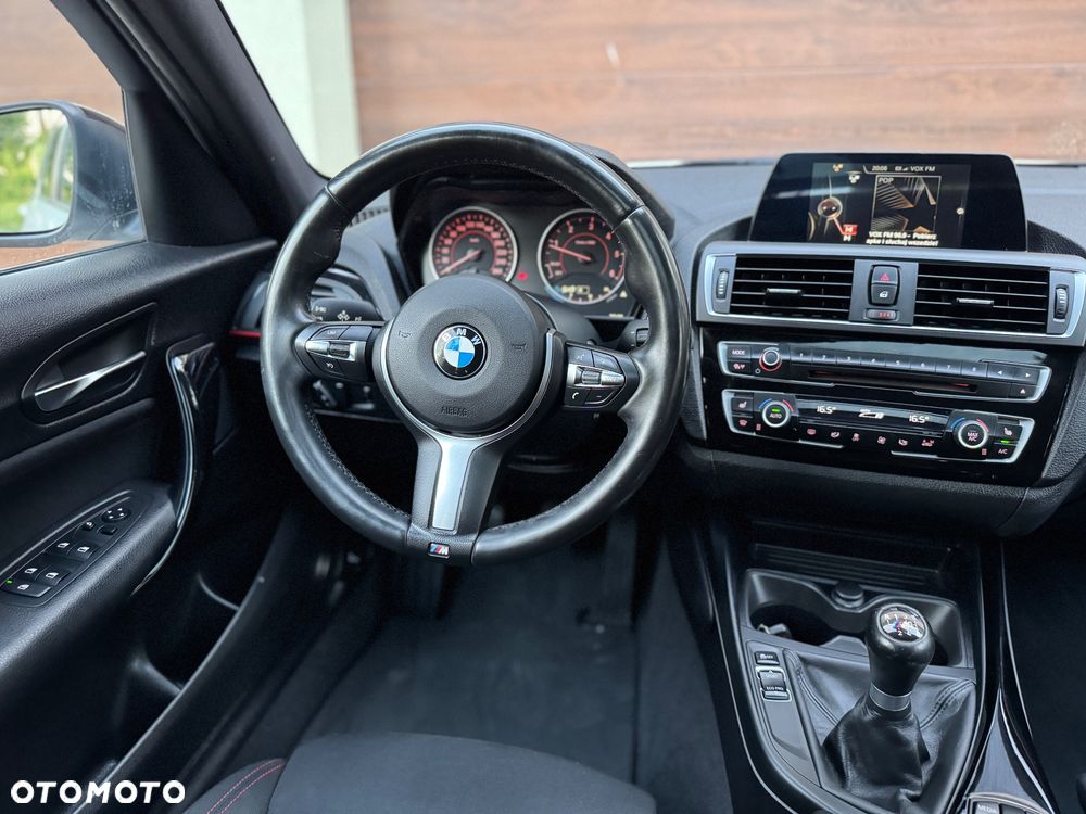 BMW Seria 1 120d Sport Line - 29