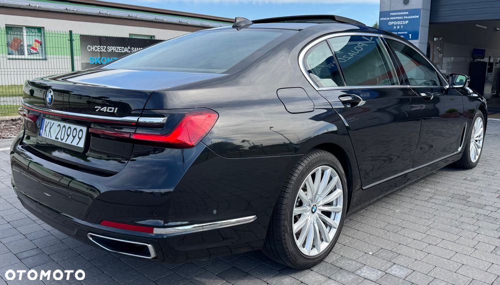 BMW Seria 7 740Li - 7