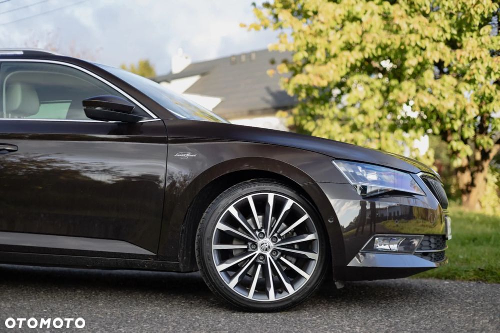 Skoda Superb 2.0 TDI 4x4 L&K DSG - 5