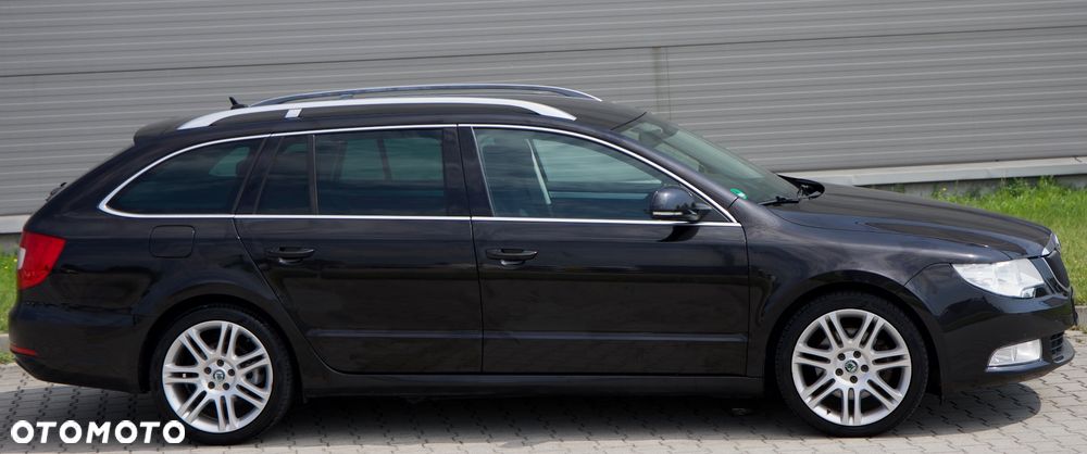 Skoda Superb 1.8 TSI DSG FAMILY - 15