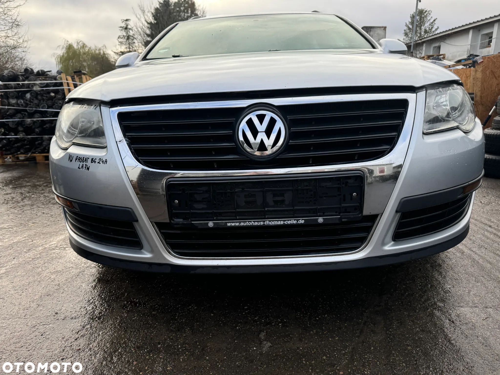 VW PASSAT B6 ZDERZAK PRZÓD PRZEDNI LA7W KOMBI - 1