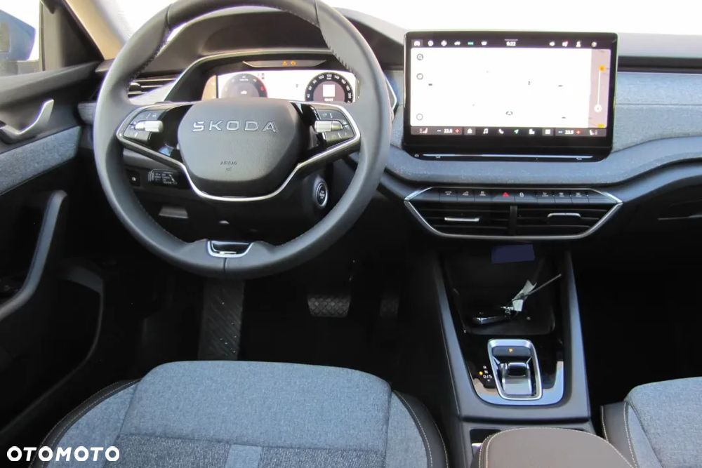 Skoda Octavia 1.5 TSI mHEV Drive Selection DSG - 12