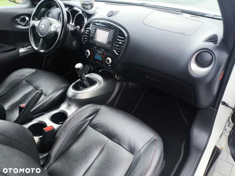 Nissan Juke 1.6 DIG-T Tekna - 17