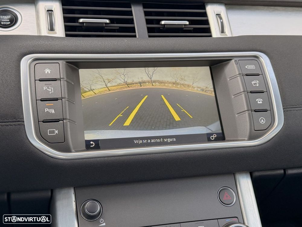 Land Rover Range Rover Evoque 2.0 TD4 SE Auto - 30