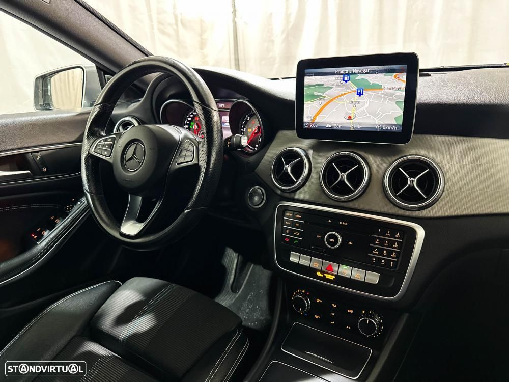 Mercedes-Benz CLA 200 d 4Matic 7G-DCT UrbanStyle Edition - 30