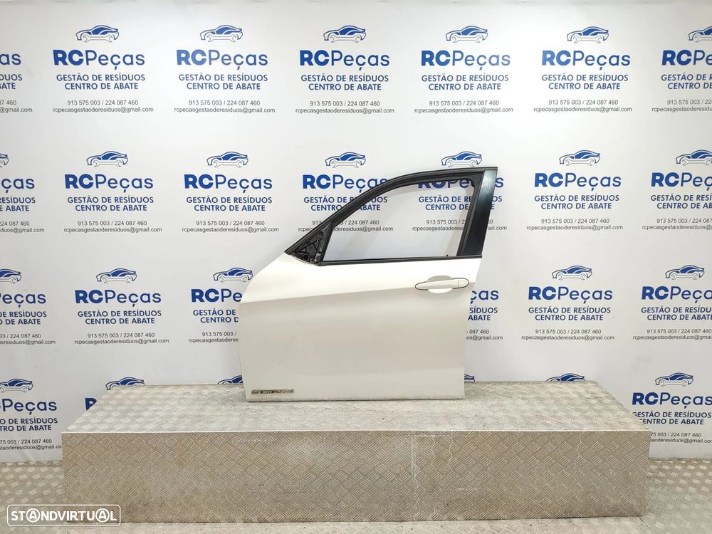 Porta Frente Esquerda BMW X1 E84 - 2