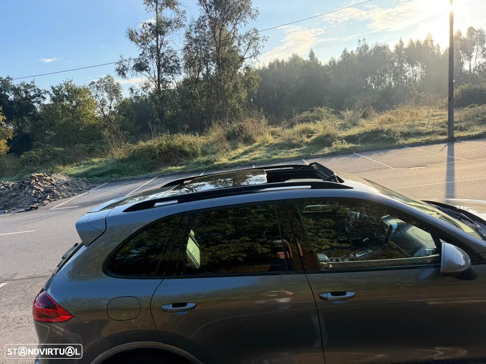 Porsche Cayenne S - 39