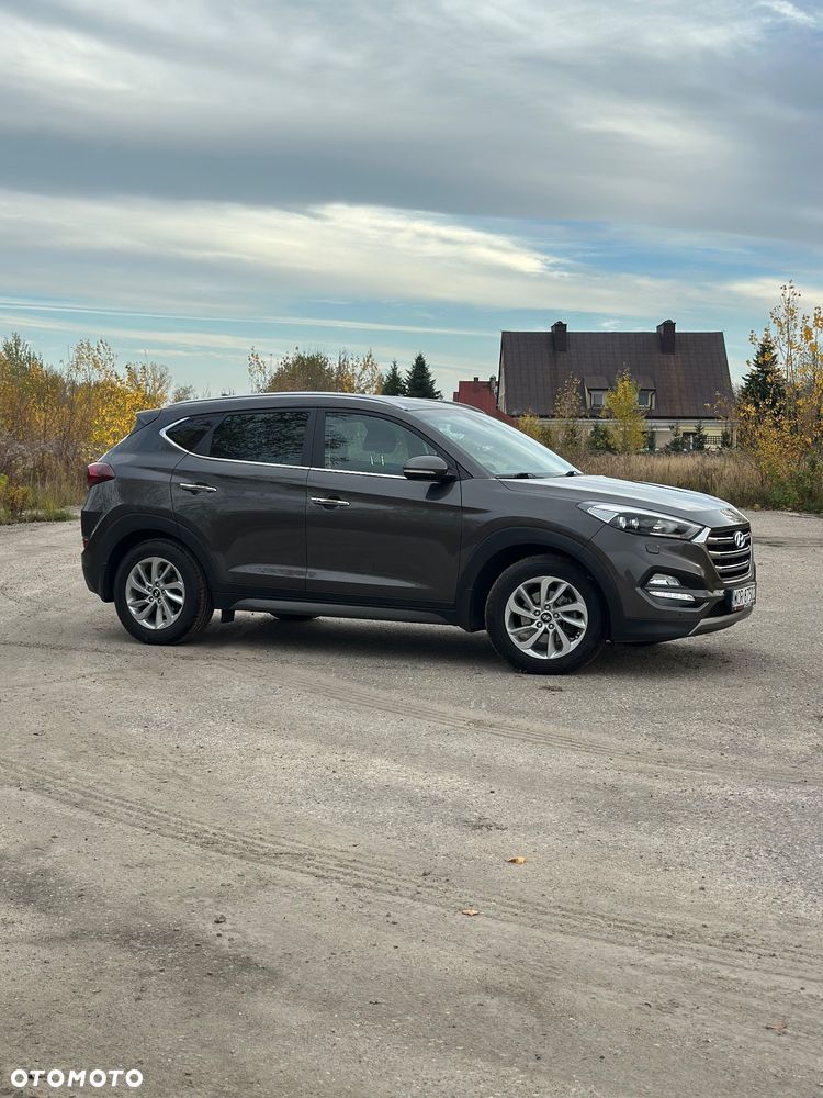 Hyundai Tucson - 4