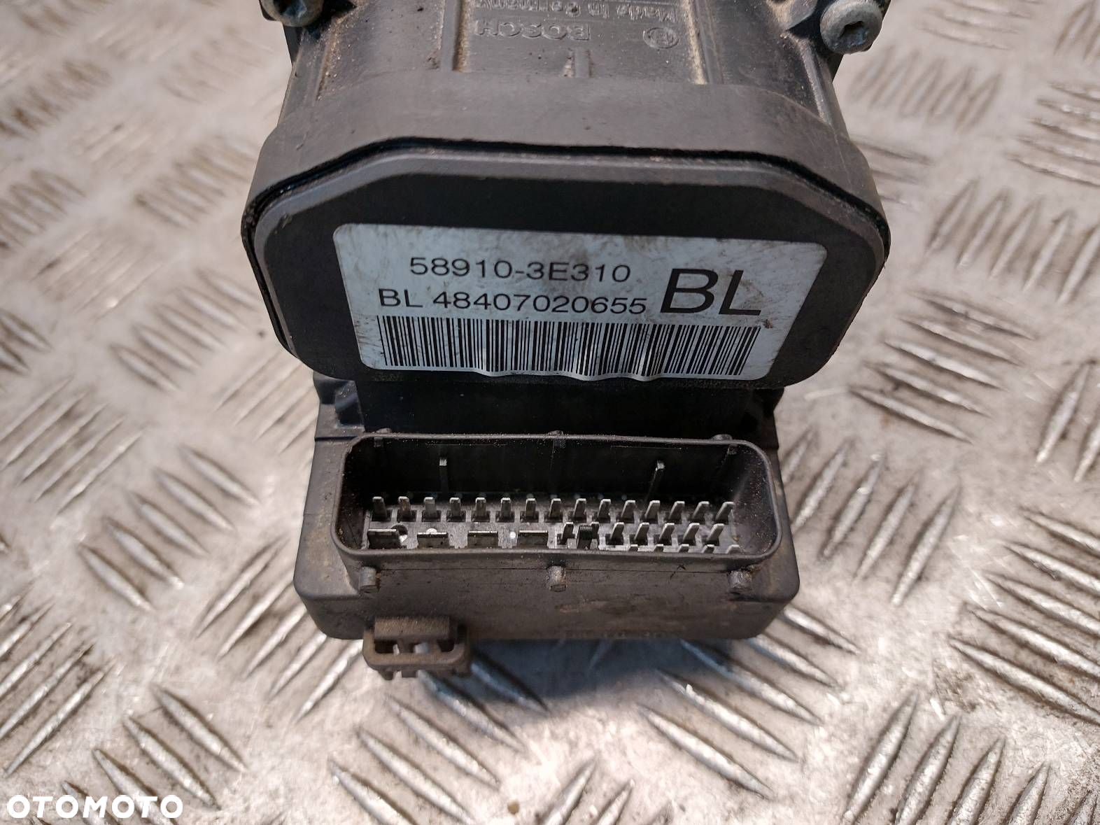 POMPA STEROWNIK ABS KIA SORENTO I 2.5 CRDI 58910-3E310 - 5