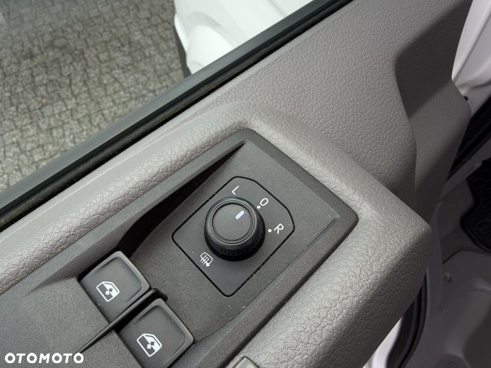 Volkswagen Crafter - 19