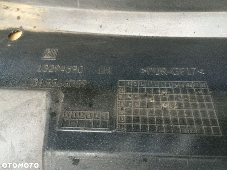 Listwy progowe boczne - Opel MERIVA B OPC - progi - 7