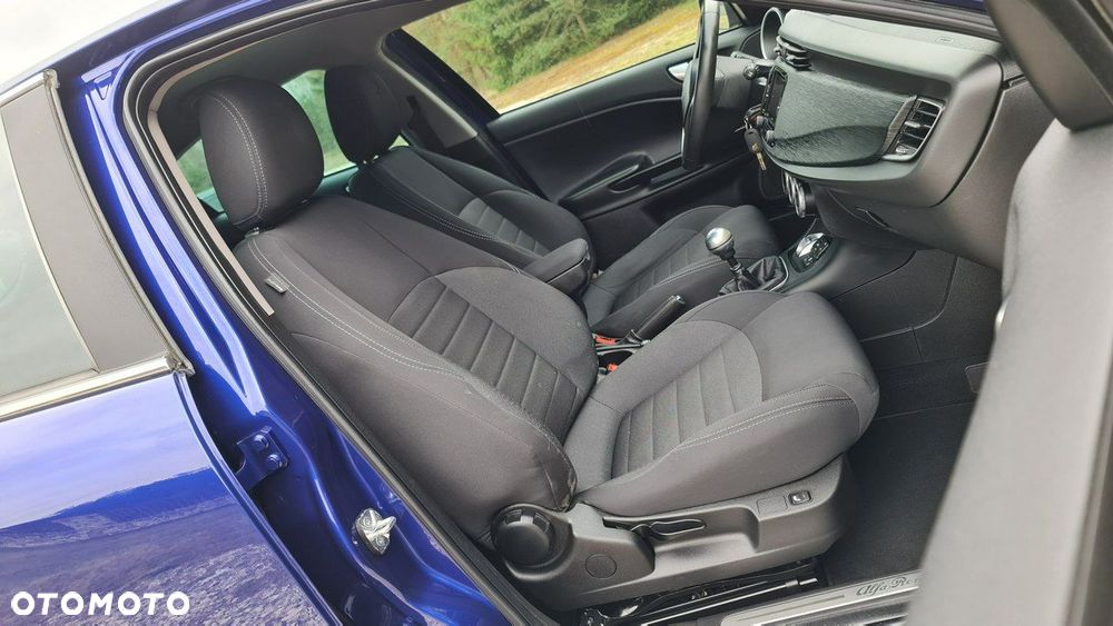 Alfa Romeo Giulietta - 7