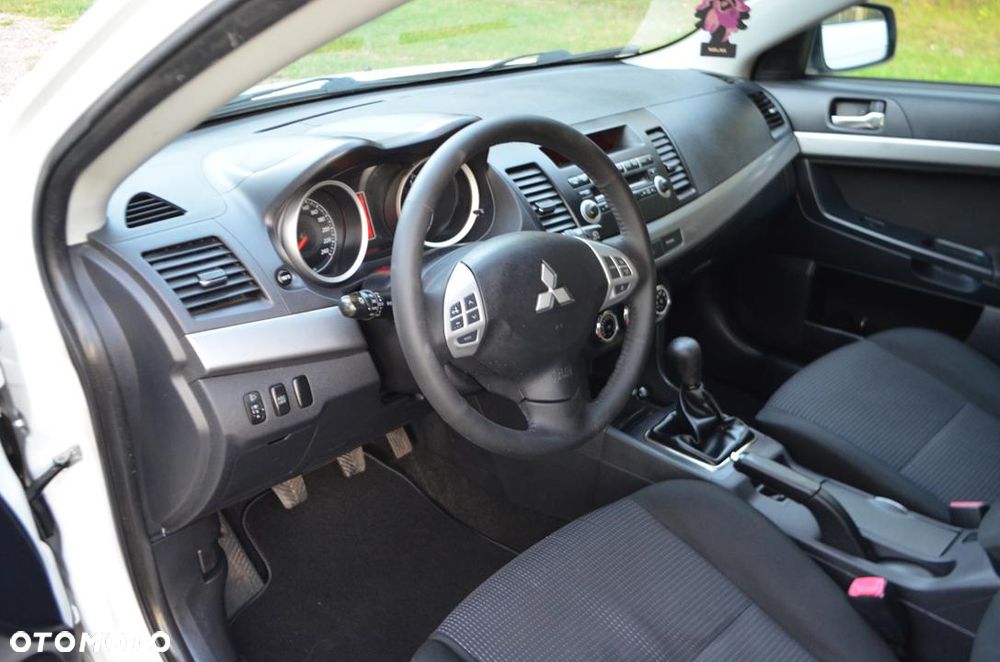 Mitsubishi Lancer 1.8 Instyle - 21
