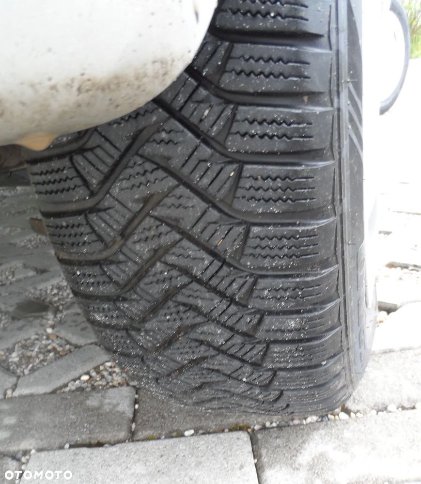 Ford Fiesta 1.4 Ambiente - 23
