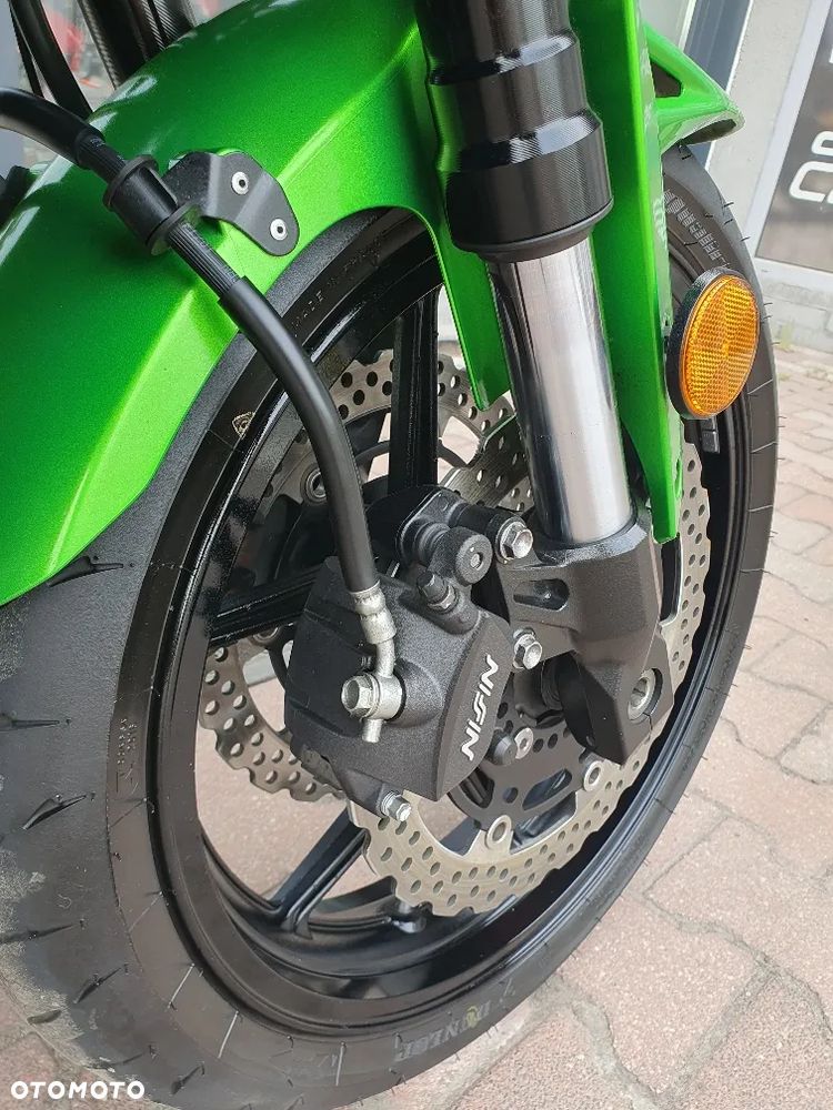 Kawasaki Versys 650 - 18