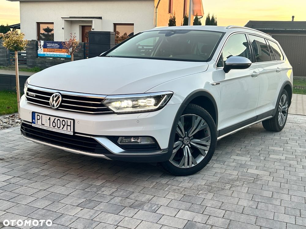 Volkswagen Passat 2.0 TDI 4Mot Elegance DSG - 1