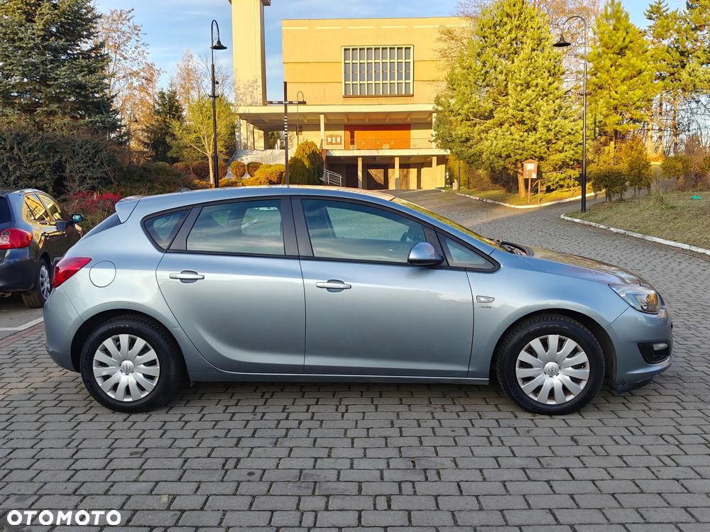 Opel Astra 1.8 Enjoy - 2