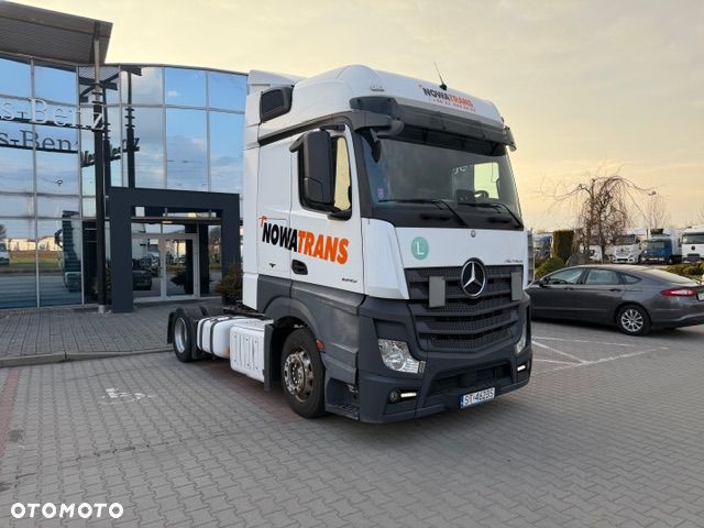 Mercedes-Benz 1845 - 2