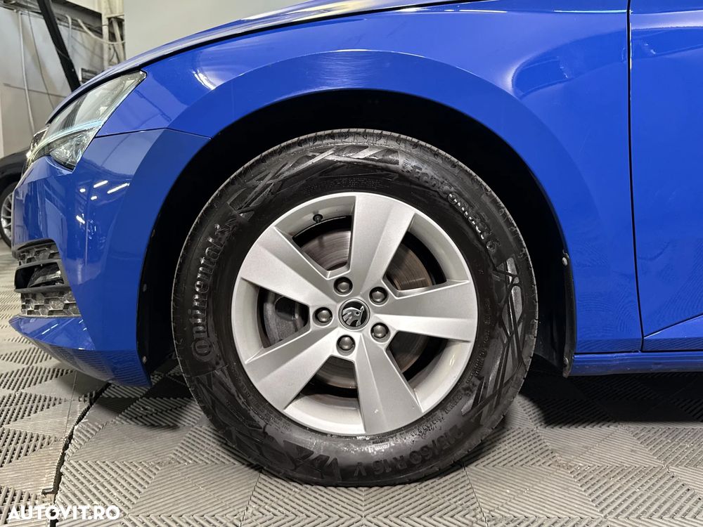 Skoda Superb 1.5 TSI DSG Ambition - 14