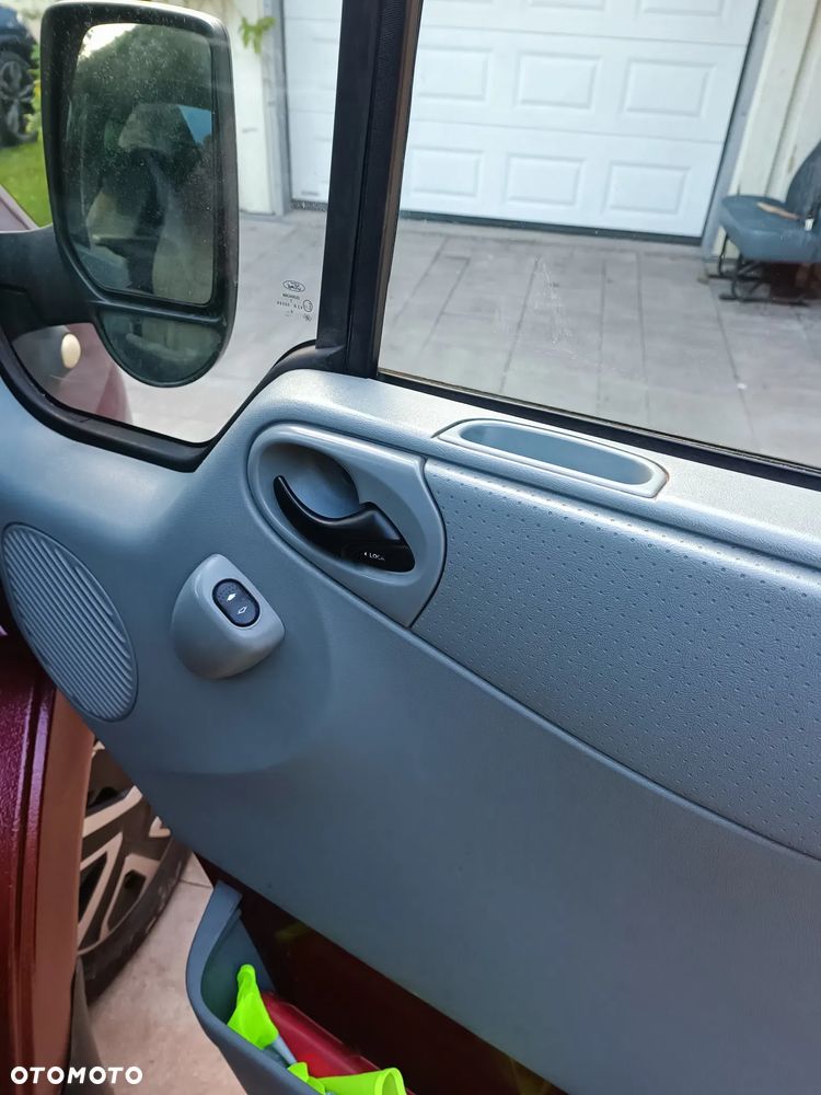 Ford Transit - 21