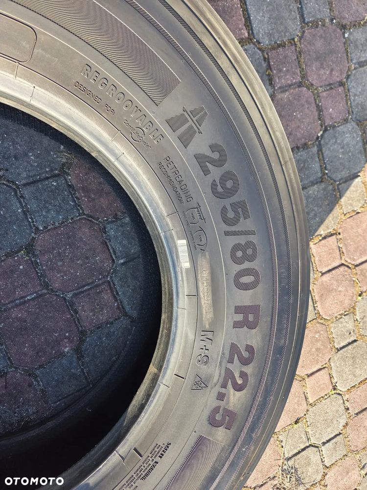 Opony Continental contiCoach HA3 295/80 R22,5 - 4