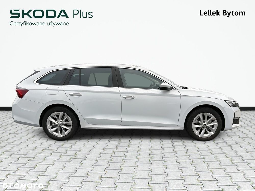 Skoda Octavia 2024 photo 4