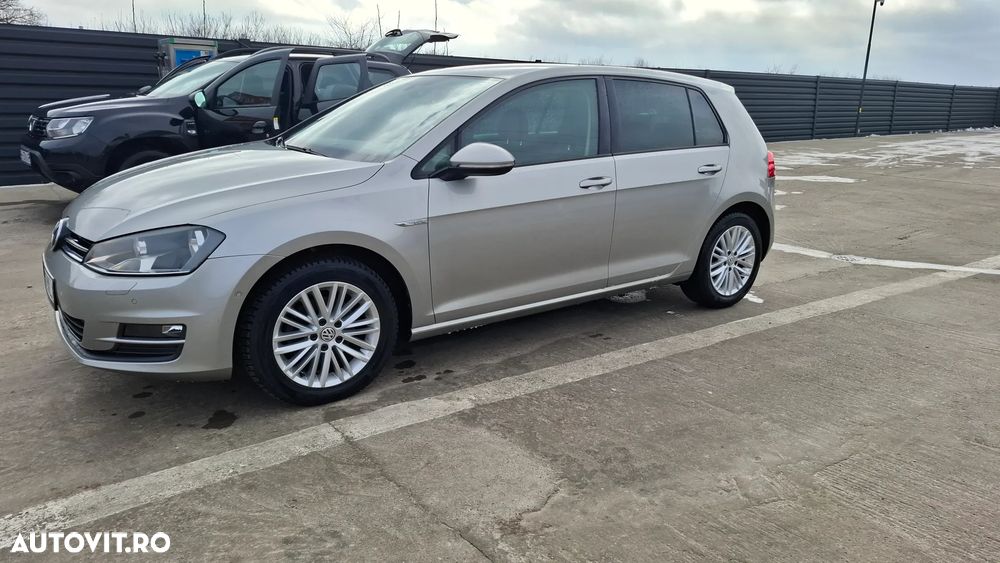 Volkswagen Golf 2.0 BlueTDI Cup - 12