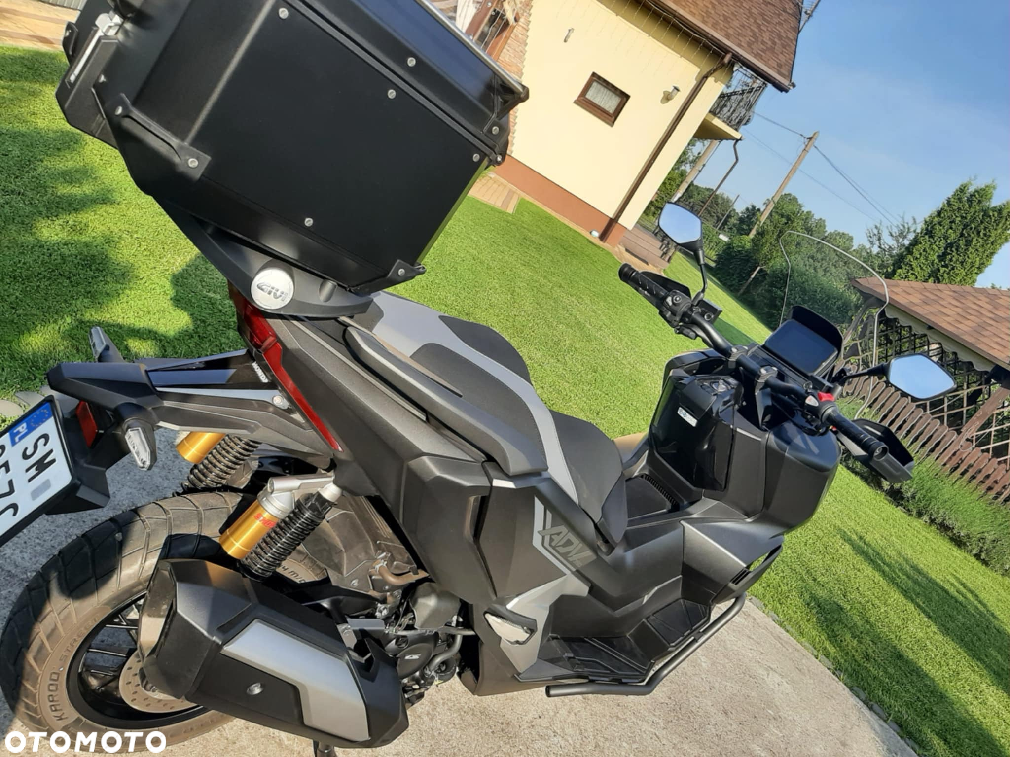 Honda ADV350 - 5