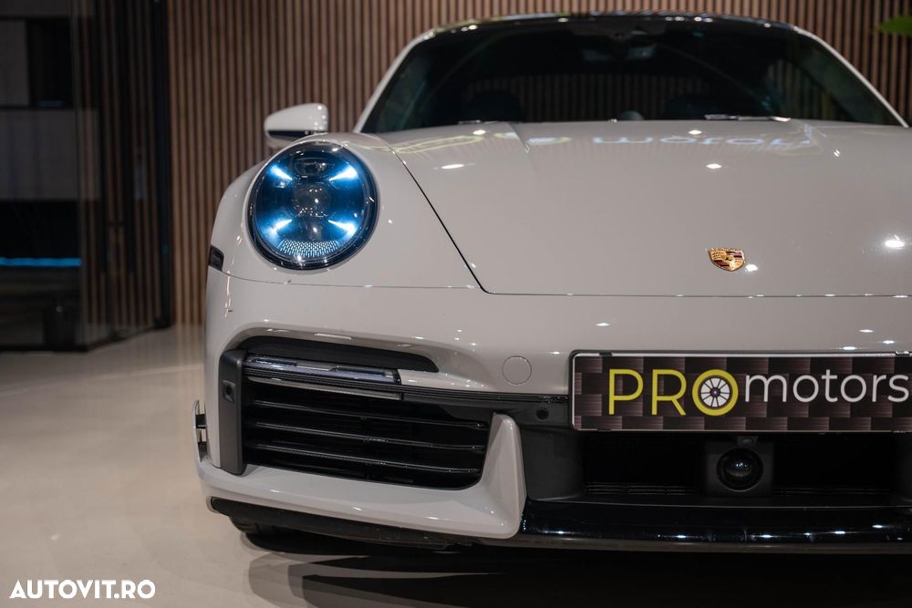 Porsche 911-TURBO-S - 13