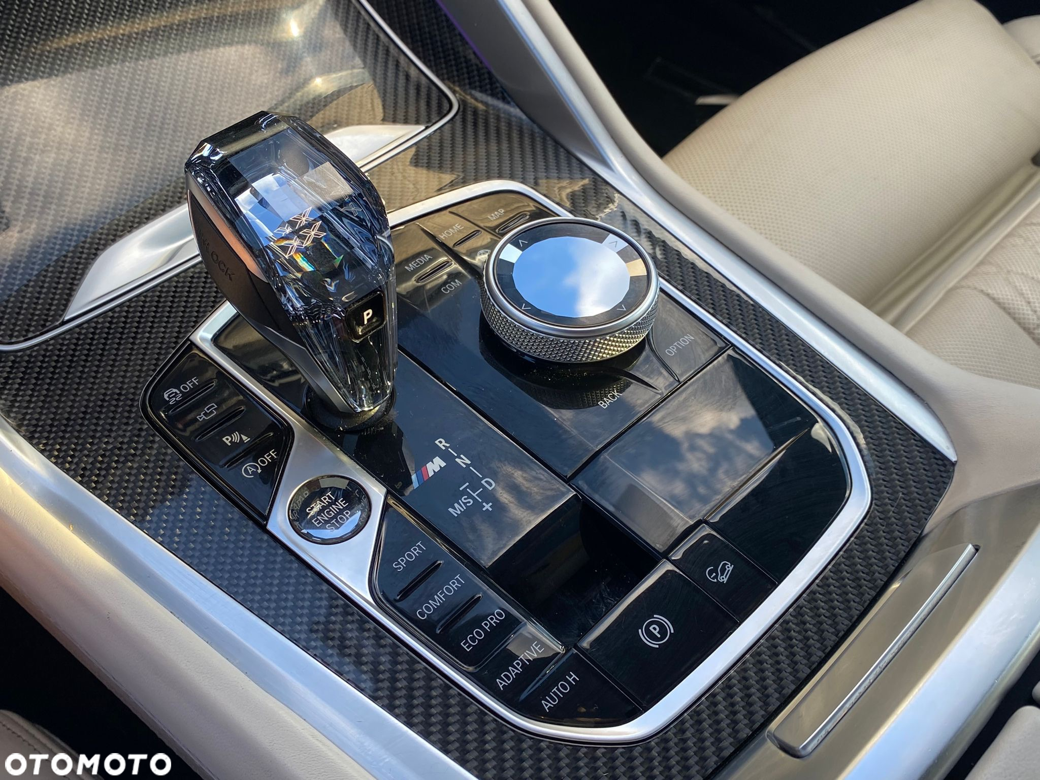 BMW X6 M50i - 23