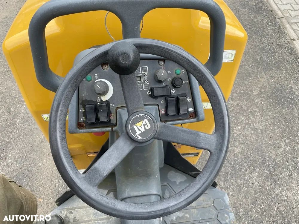 Caterpillar CB14B - 17