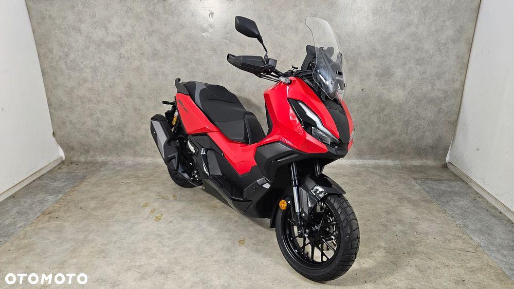 Honda ADV350 - 5