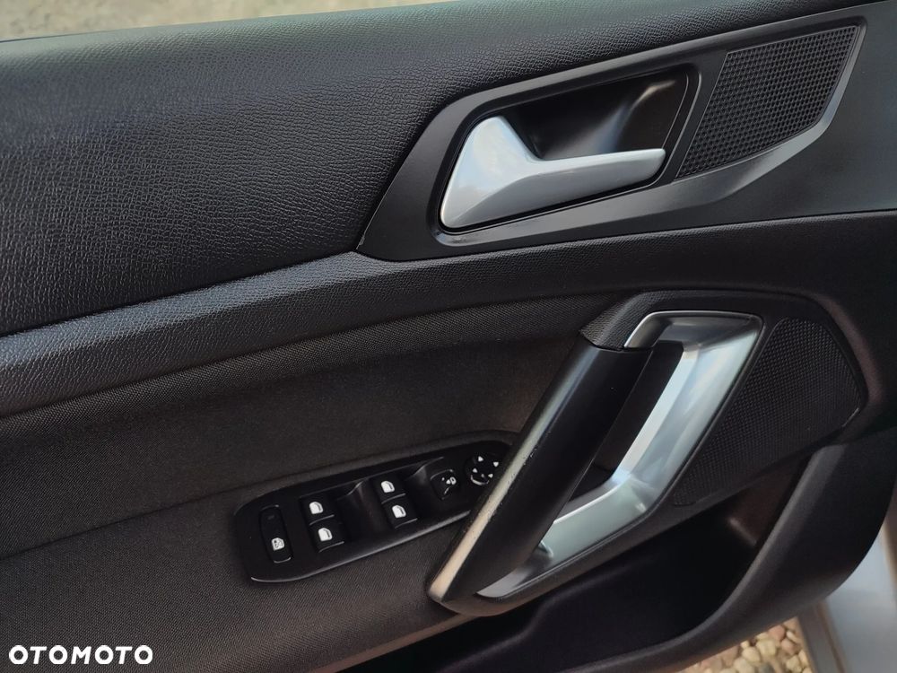 Peugeot 308 PureTech 130 EAT6 Stop & Start GT-Line Edition - 18