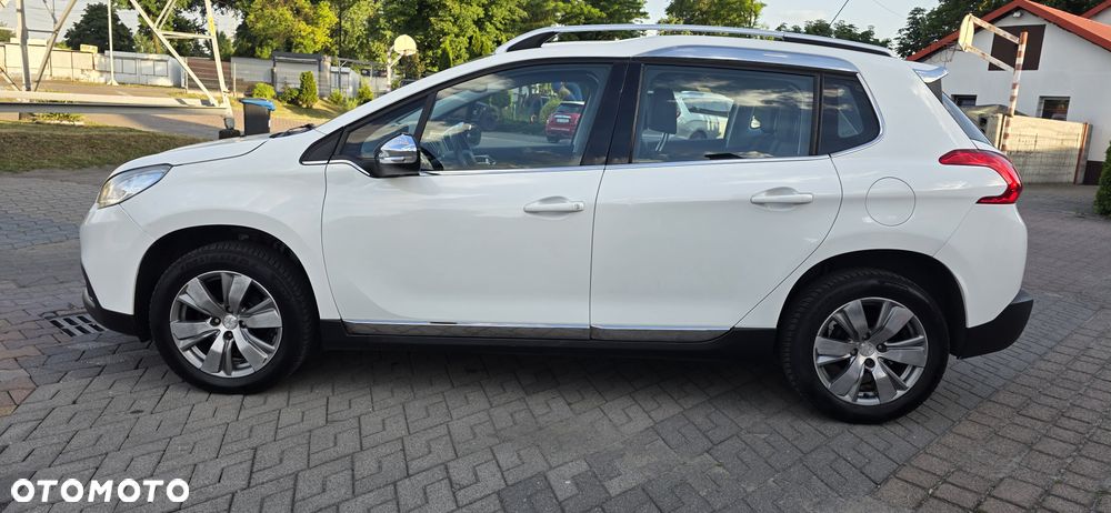 Peugeot 2008 1.2 VTi Allure - 5