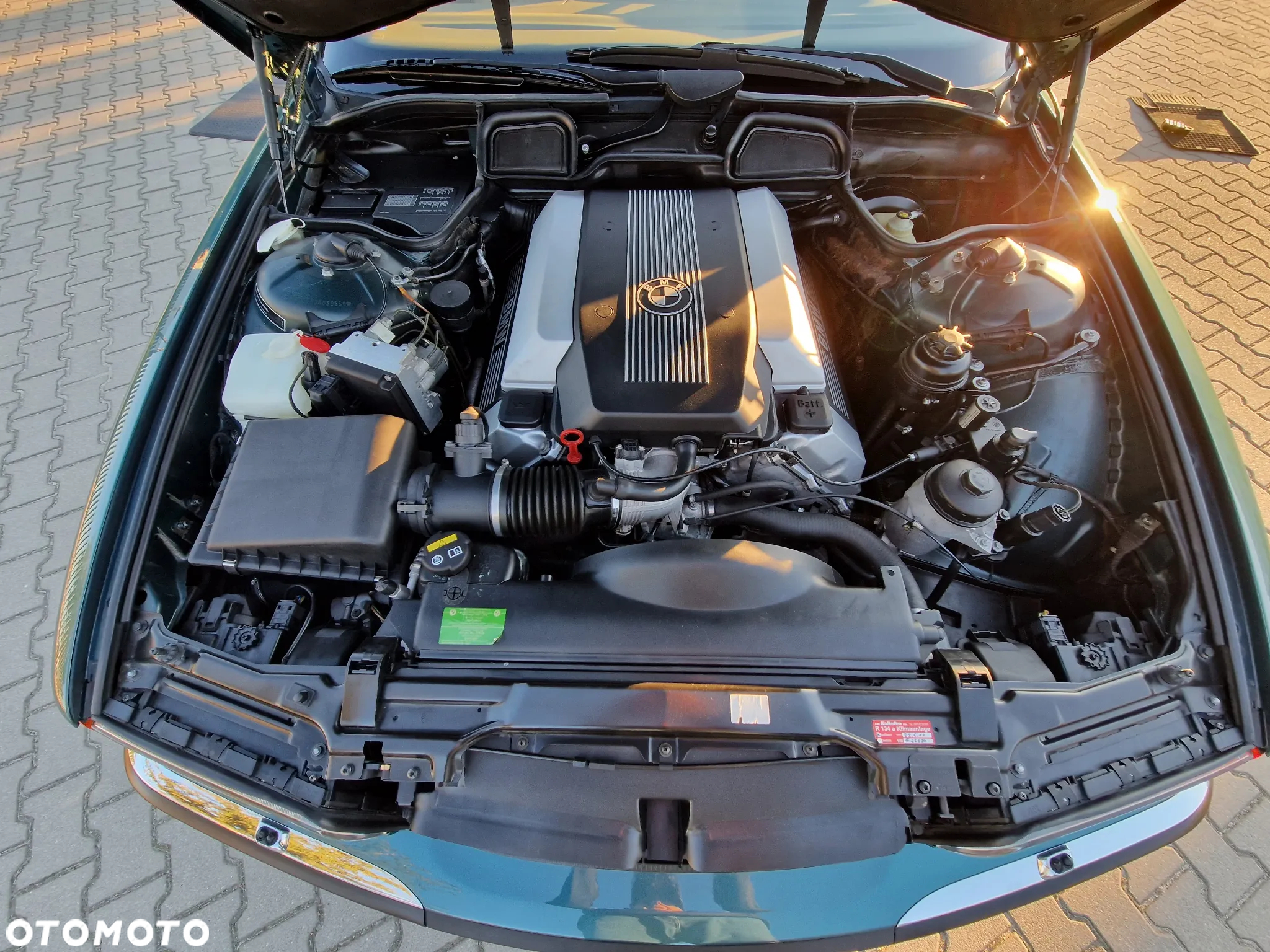 BMW Seria 7 740i V8 - 18