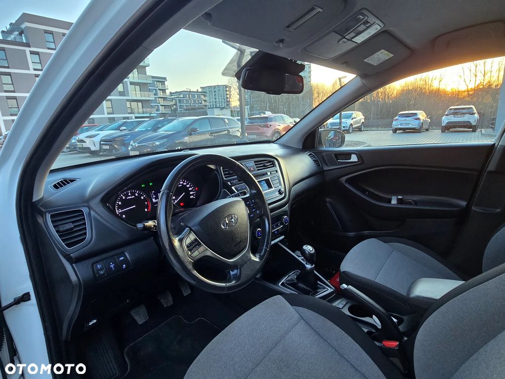 Hyundai i20 1.2 Style - 12