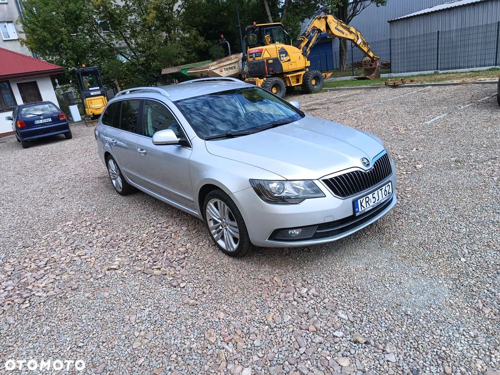 Skoda Superb - 2