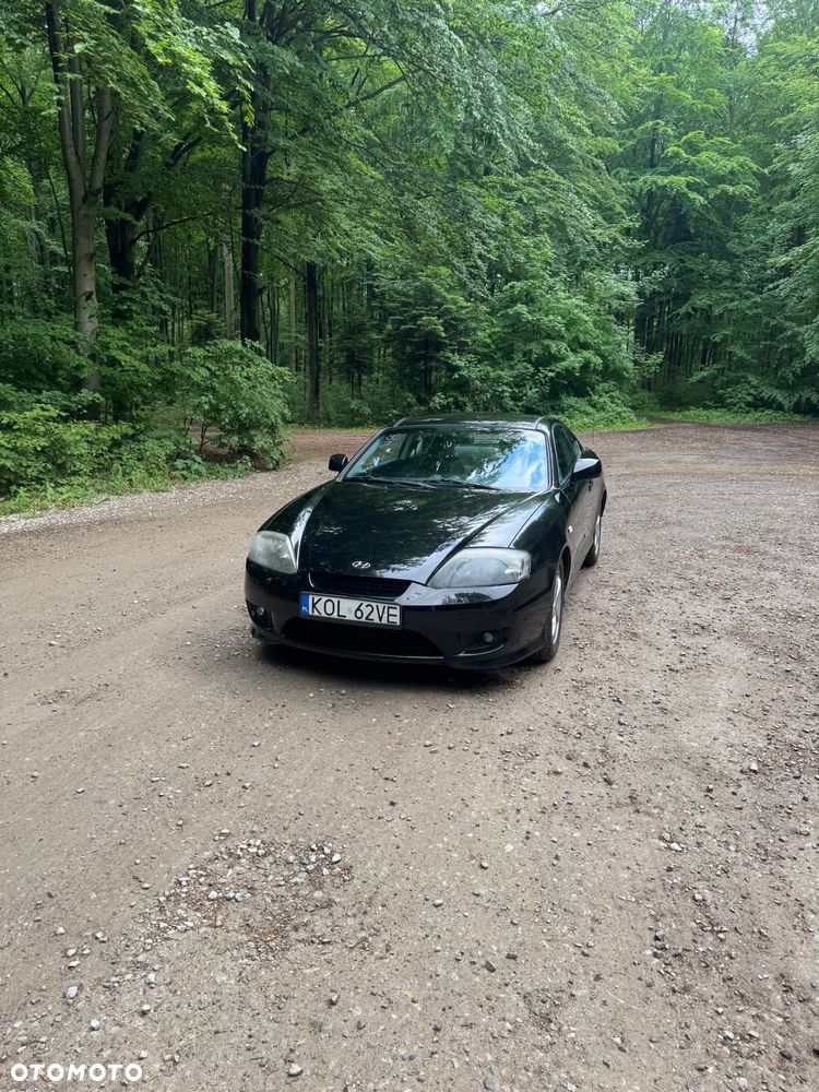 Hyundai Coupe - 2