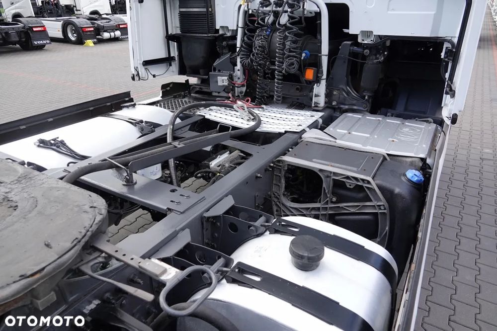 Volvo FH 540 / HYDRAULIKA / KLIMATYZACJA POSTOJOWA / I-SHIFT /  ALUFELGI / EURO 6 - 18