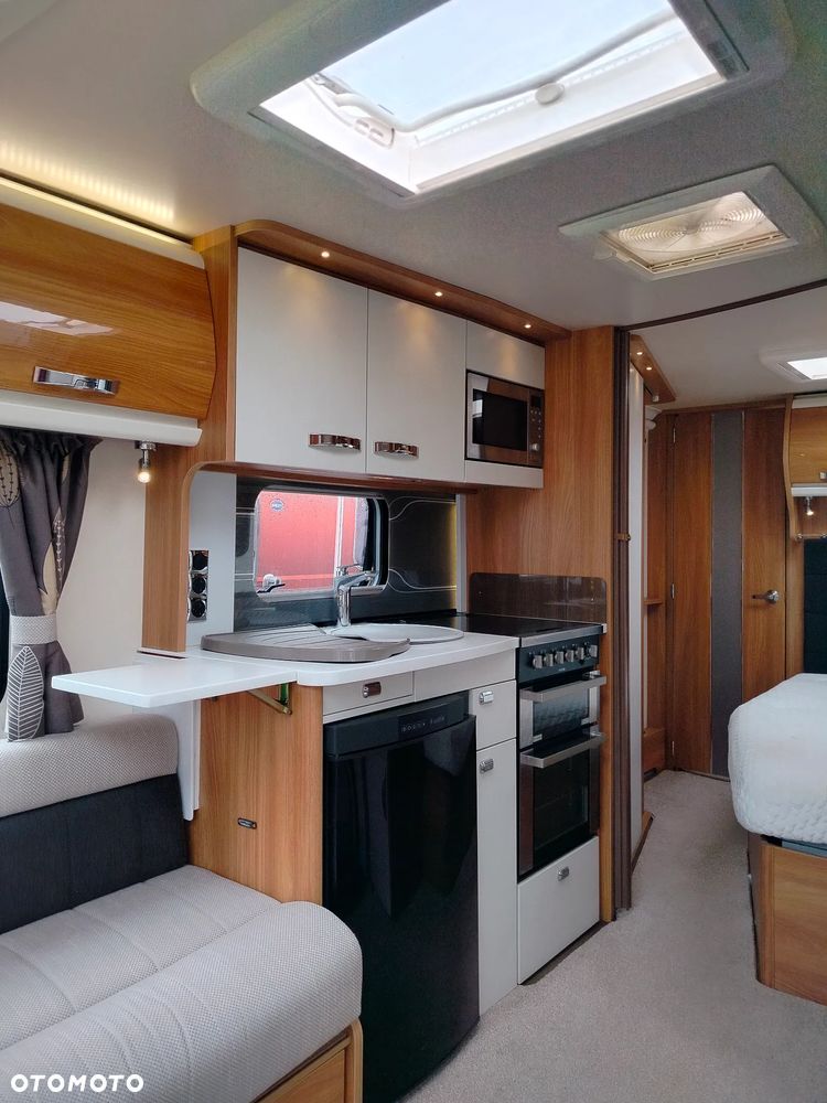 SWIFT ELEGANCE 570 - 15